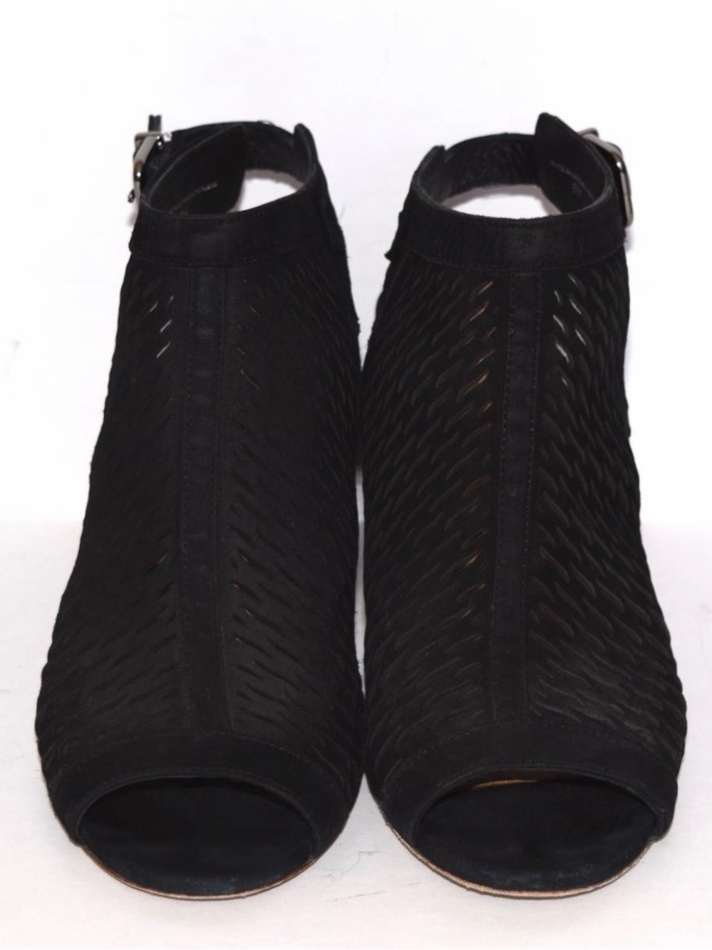 Gianni Bini Black Perforated Open-Toe Block Heel Sandals Booties Size 8 - Picture 3 of 9